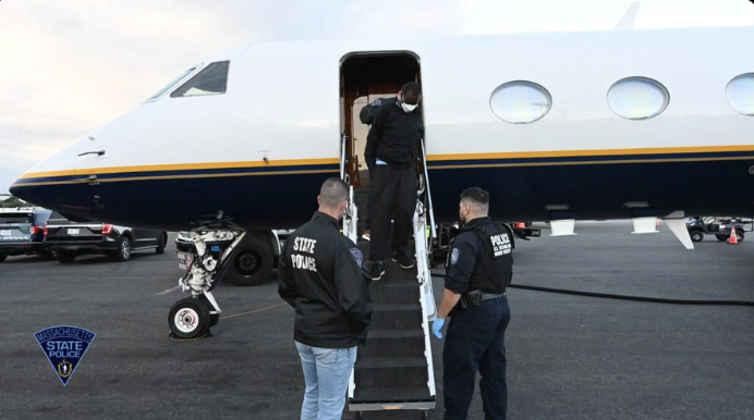 Fugitive Kevin Kang’ethe arrives in USA after extradition